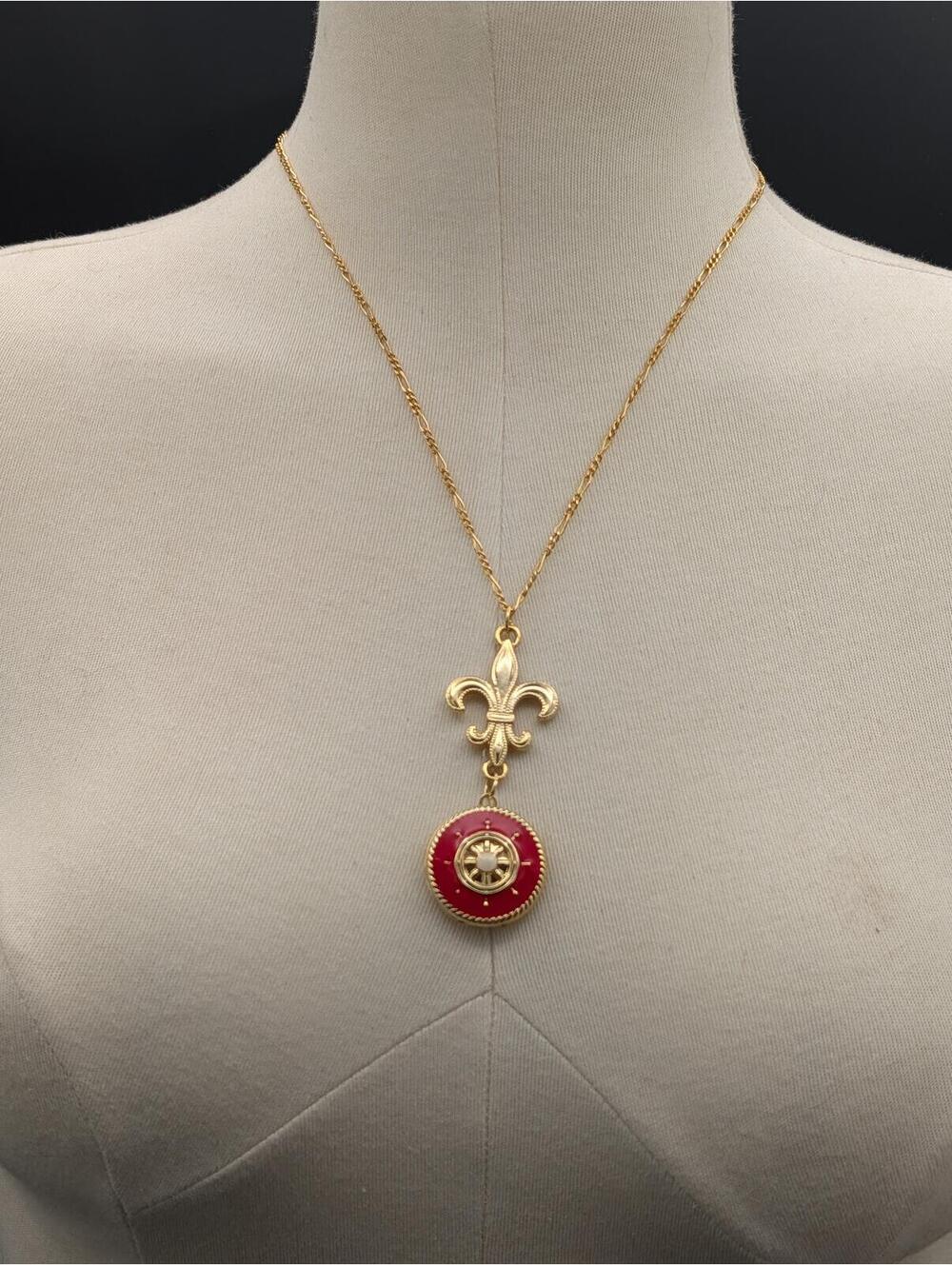 BC Lind Vintage 14K Gold Electroplate Fleur-de-lis Nautical Enamel Locket Chain